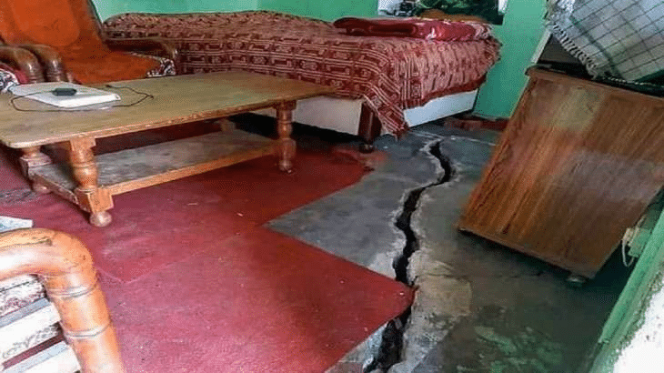cracks in houses in joshimath