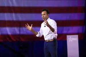 <strong>Indian American CEO Vivek Ramaswamy criticises in his election campaign</strong> - Asiana Times
