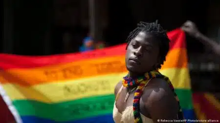 Ugandan Parliamentarians impose the death penalty for Homosexuality - Asiana Times