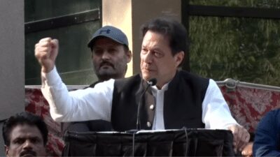 Former-2021 PM Imran Khan eludes arrest on Toshakhana case - Asiana Times