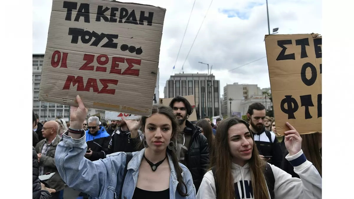 Protest in Greece over deadly train crash - Asiana Times