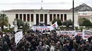 Protest in Greece over deadly train crash - Asiana Times