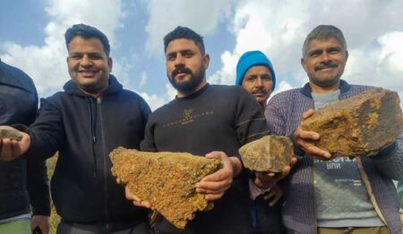Residents are overjoyed with Lithium Deposits at the town of Salal , Union Territory of Jannmu and Kashmir, Picture Source : https://www.theweek.in/news/india/2023/02/12/this-is-why-the-discovery-of-lithium-in-jammu-and-kashmir-is-a-game-changer.html
