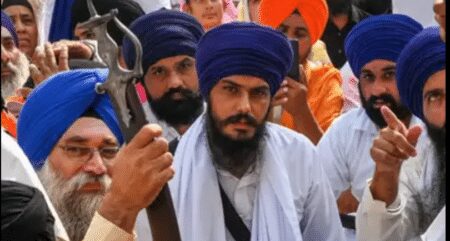 Preacher Amritpal Singh on run, Uncle and driver surrendered. - Asiana Times