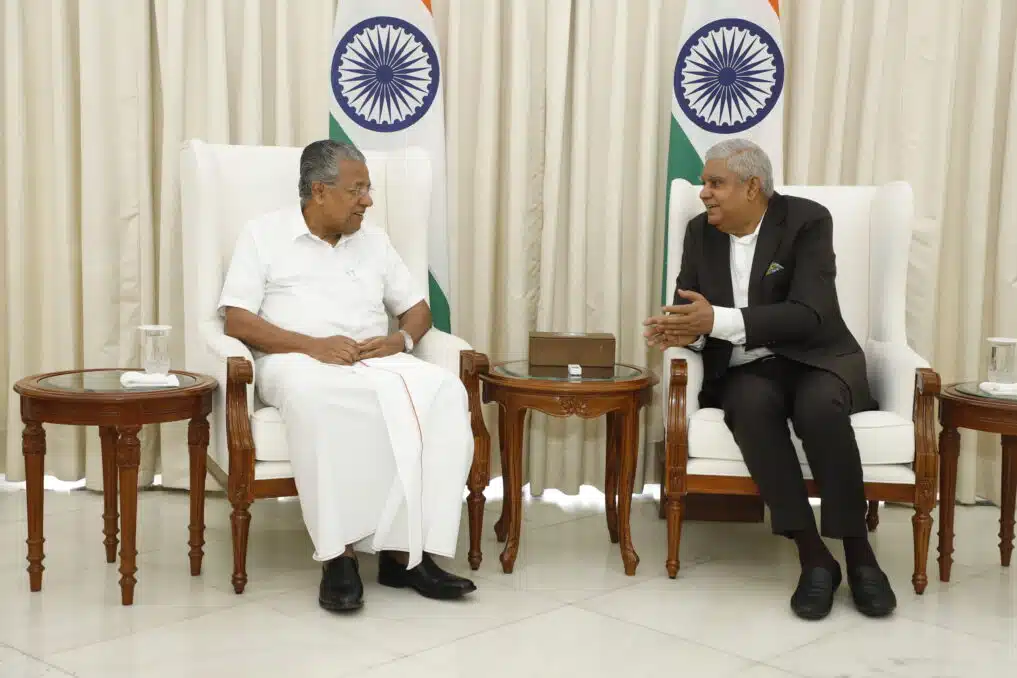 Kerala CM visits Vice President in Delhi