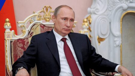 Putin's visit to Ukraine raises international tensions