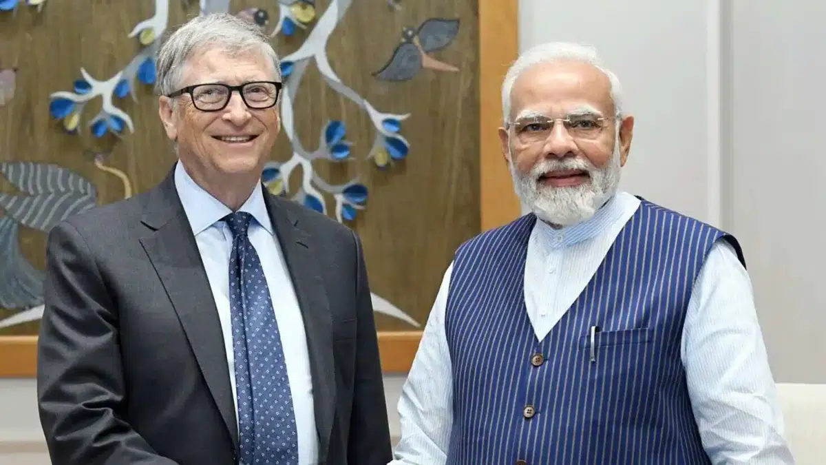 <strong>Bill Gates hums praises for India after his recent visit </strong> - Asiana Times