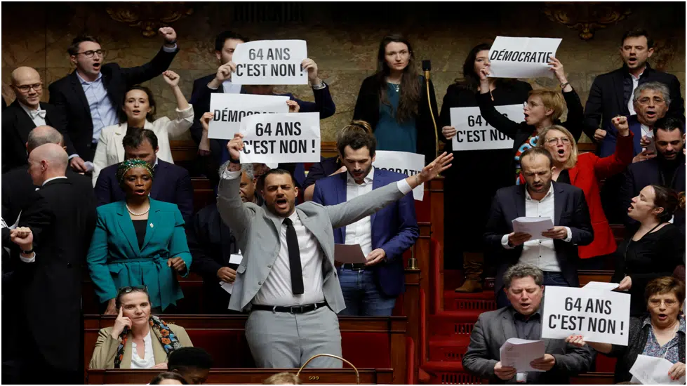 <strong>Paris Protests Erupt as Government Pushes Through Pension Reform</strong> - Asiana Times