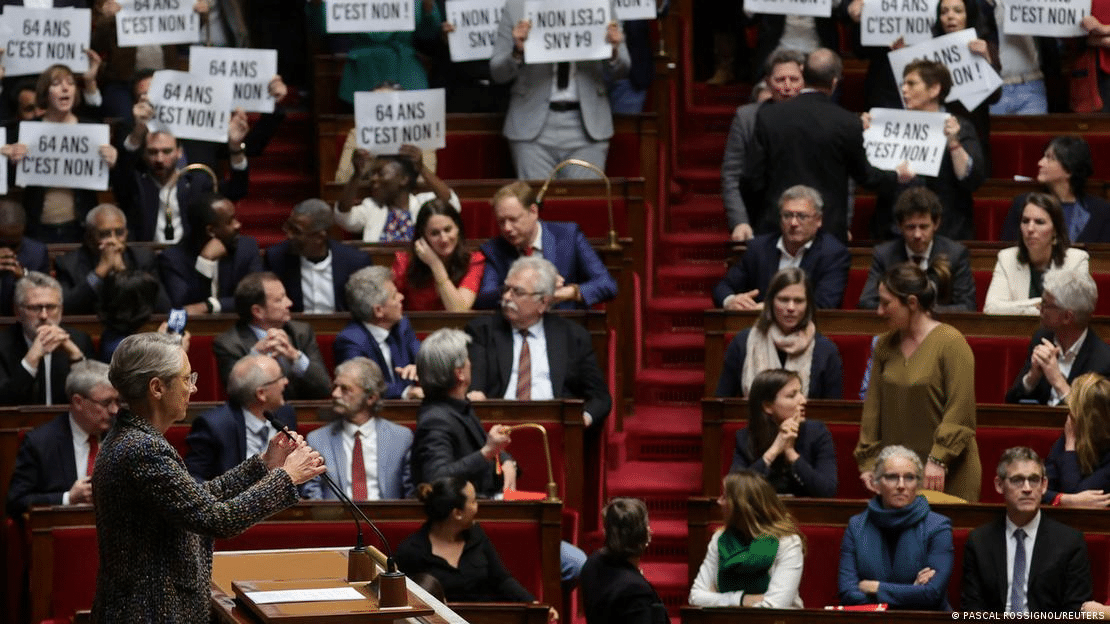 Police Clash with Protesters at Paris 