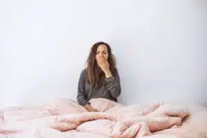 Research finds that getting enough sleep is essential for maintaining physical activity and diet” Research finds that getting enough sleep is essential for maintaining physical activity and diet" - Asiana Times