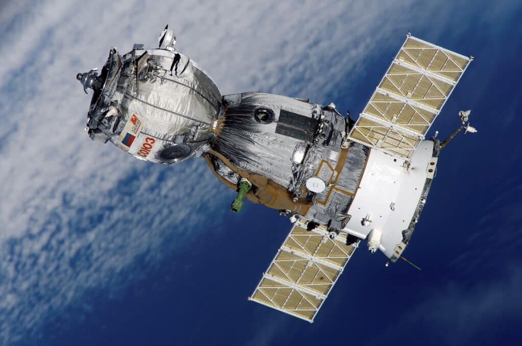 <strong>NASA Uses New Technology To Clear Space Debris</strong> - Asiana Times