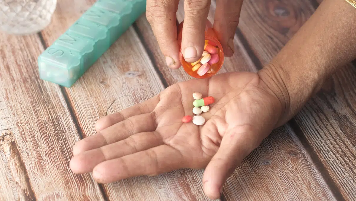 ANTIBIOTICS SIDE EFFECTS HOW LONG DO THEY LAST visual data 6