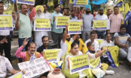 Kejriwal under intense CBI questioning; Protests held in Chandigarh by AAP party - Asiana Times