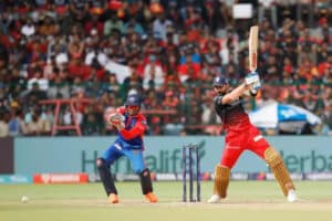 Kohli puts up a strong knock as RCB accounts 2 more points - Asiana Times