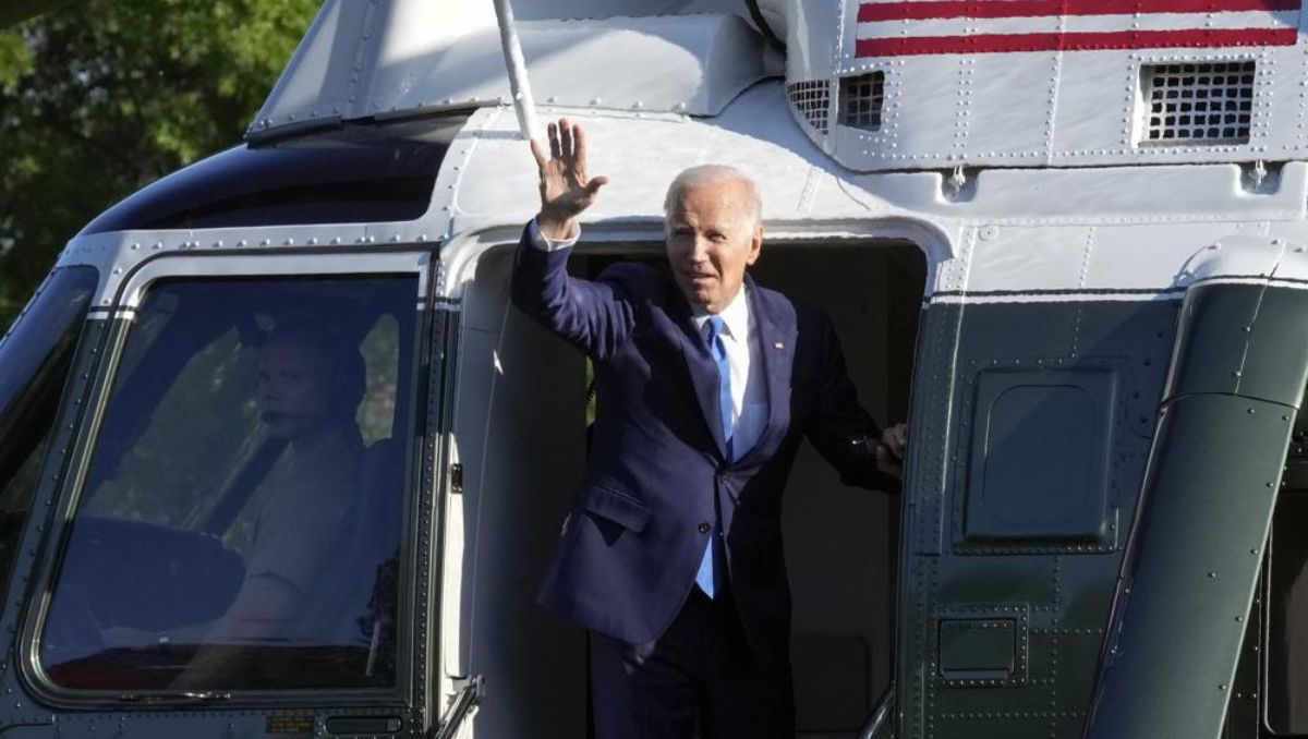 Biden leaving for camp david from where he tweeted about debt ceiling agreement