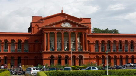 Bribe giver beware: Karnataka High Court - Asiana Times