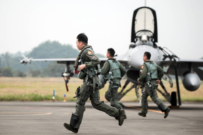 Taiwan Air Force Scrambling to Intercept Chinese Jets. Pic: Bloomberg.