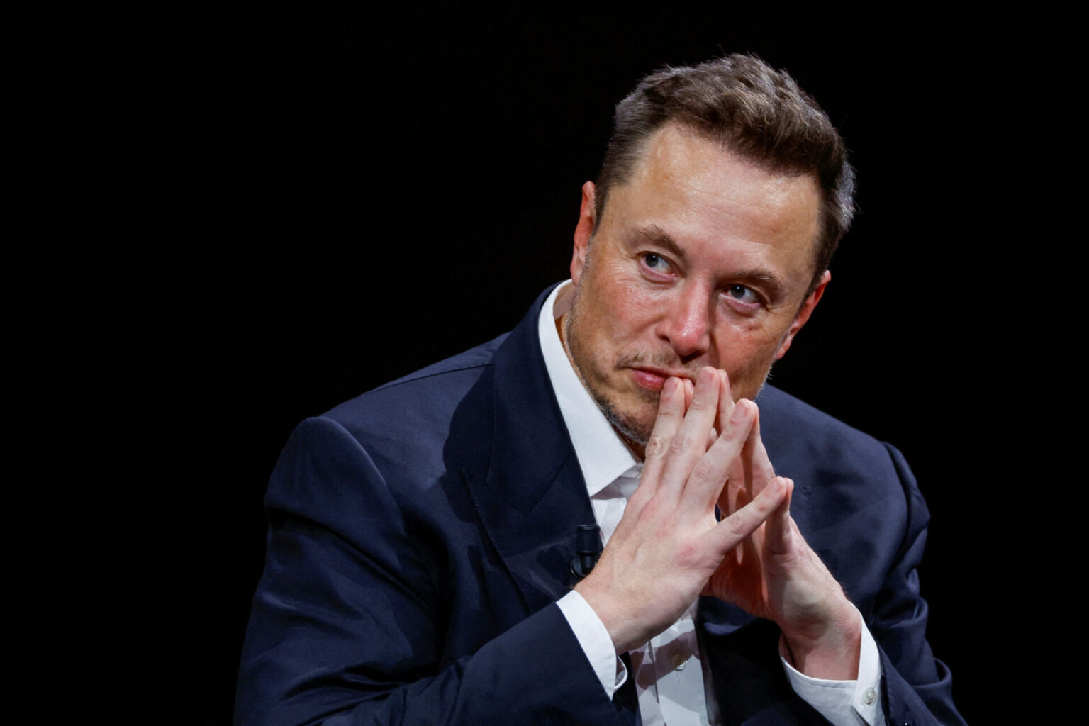 Twitter must abide by local government regulations: Musk.  - Asiana Times