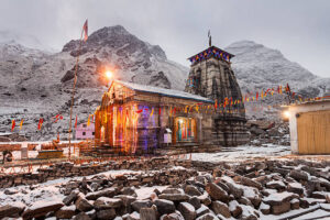 Heavy Rainfall Disrupts Kedarnath Yatra, Authorities Take Precautionary Measures