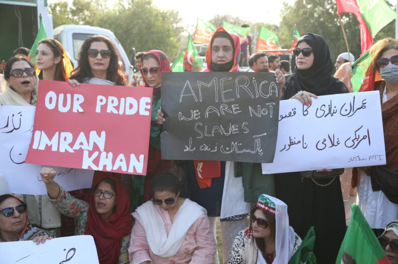 Pro-Prime Minister Imran Khan Protests Ahead of A Motion of No Confidence in 2022. Pic: AA