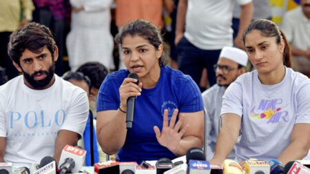 Protesting Wrestlers Meet Home Minister Amidst Controversy - Asiana Times