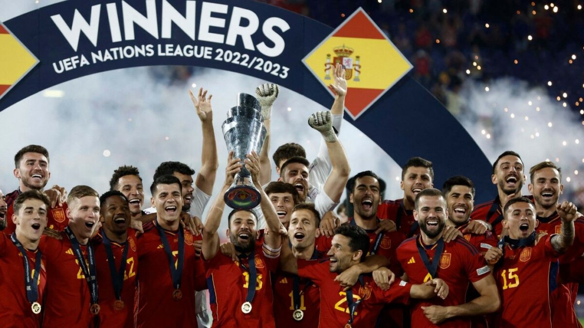 Jubilant Spaniards with the Nations League trophy.