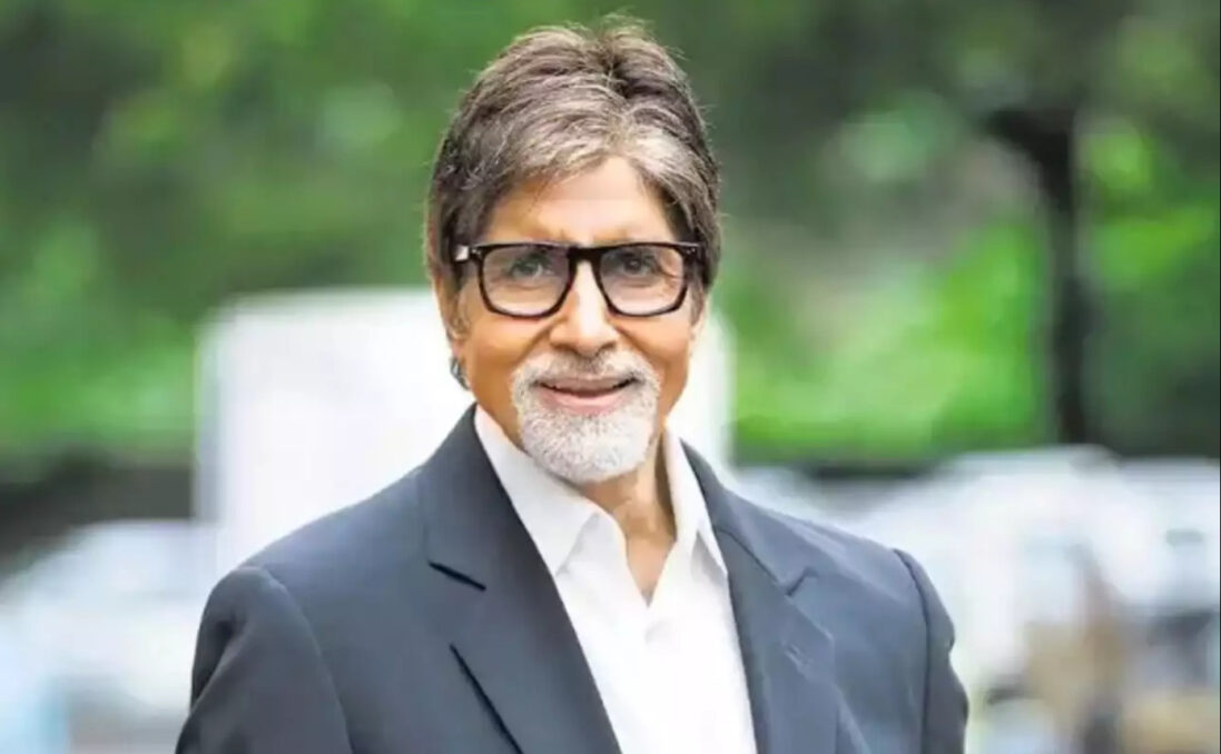 Amitabh Bachchan Amazes Fans with Project K Hoodie at Jalsa Meet and Greet - Asiana Times