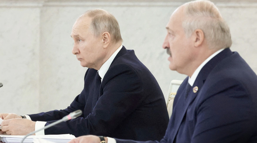 Leaders Vladimir Putin and Alexander Lukashenko in face-to-face talks discussing security and Ukraine conflict.