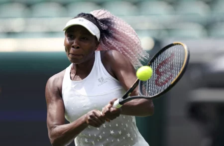 Amazing Venus returns to her beloved  ground , Wimbledon, at the age of 43 - Asiana Times