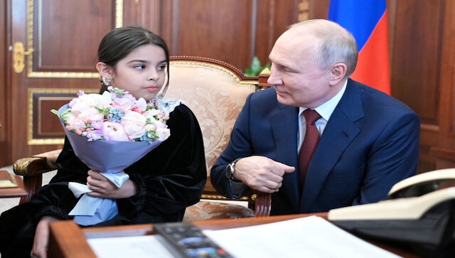 Kremlin Stunt: Putin Calls Minister with Girl - Asiana Times