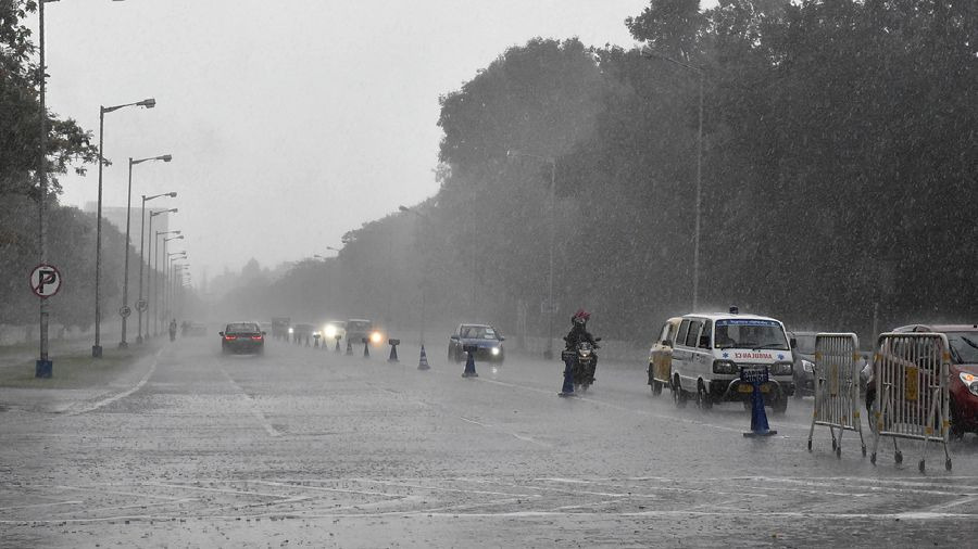IMD Alerts of Heavy Rainfall in Multiple States  - Asiana Times