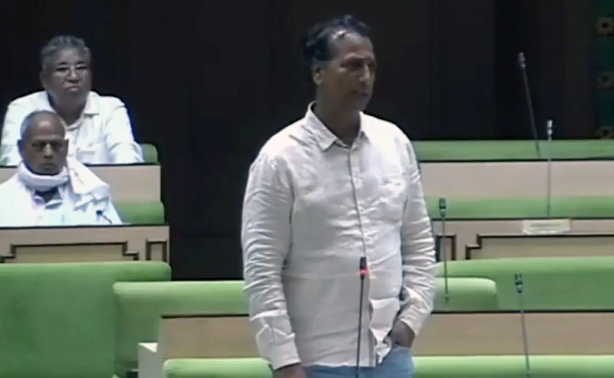 Minister Rajendra Singh Gudha in the Assembly