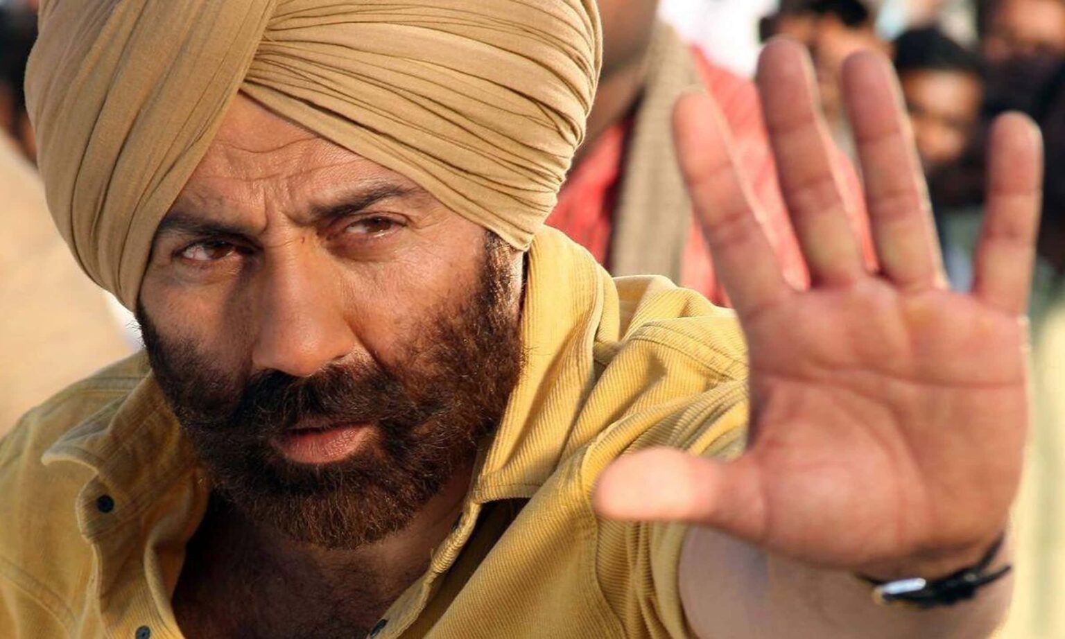 Sunny Deol to reveal about Border 2 to shoot on 2015, but they were scared to start as it flopped back then, as Gadar 2 succeed can be resume.