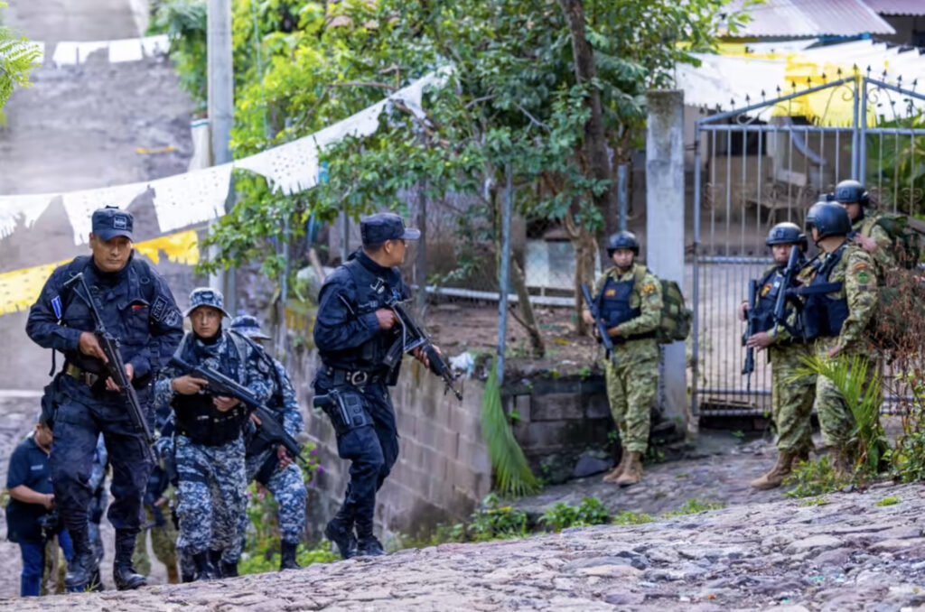 Soldiers stationed in the Cabañas region of El Salvador for a gang hunt.
