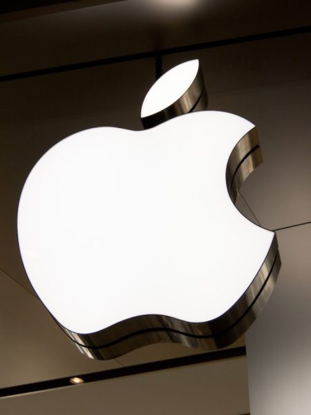 Apple-store-logo