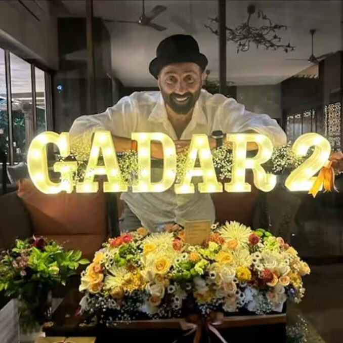 Gadar 2 Mints 6.7 Crore INR on 15th Day Collection - Asiana Times