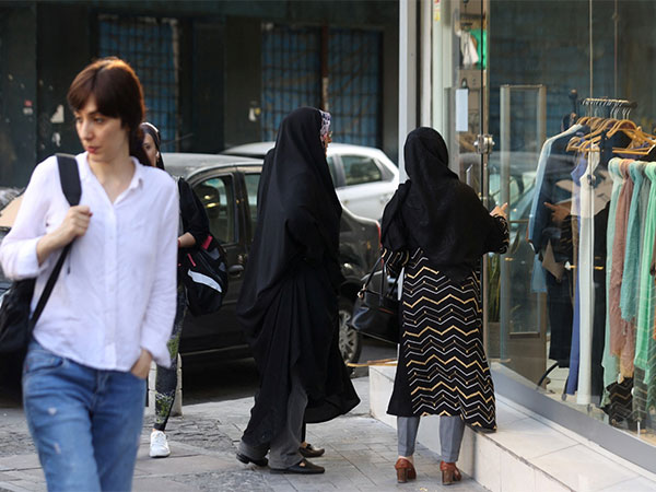 Counselling Enforced on Unveiled Women in Iran