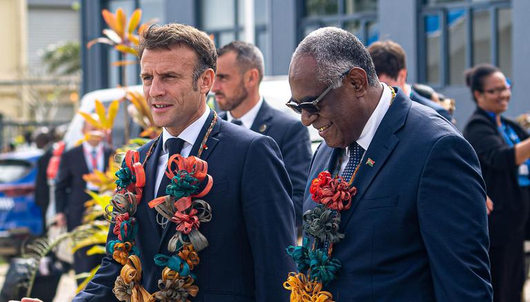 French President Emmanuel Macron with Vanuatu's PM Ishmael Kalsakau