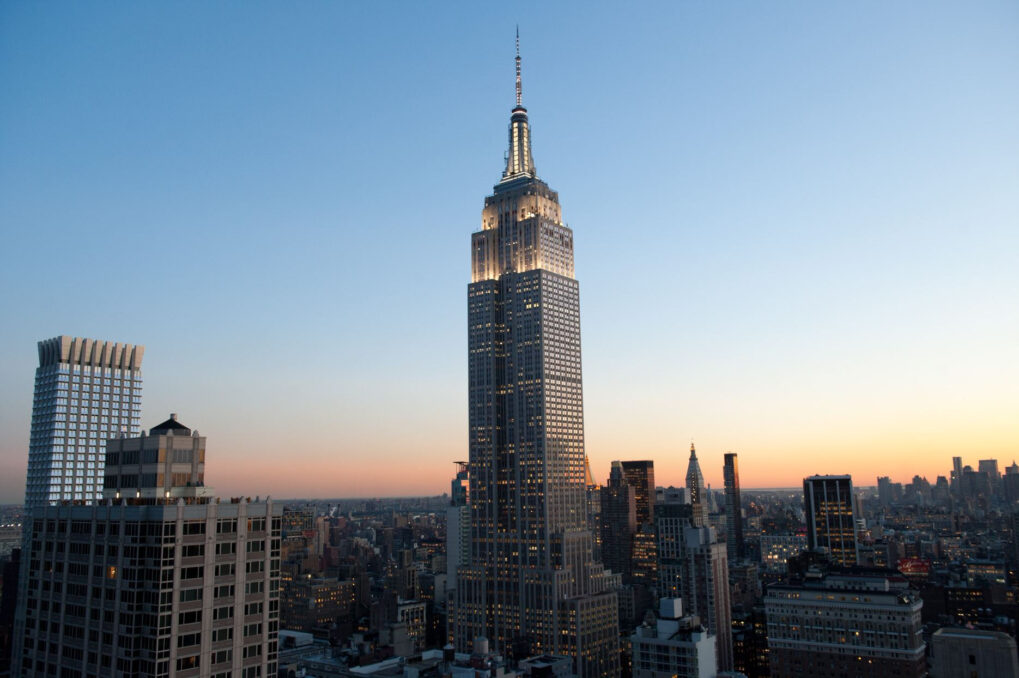 Empire State Building Lights Up for Harry Potter's 25th Anniversary - Asiana Times