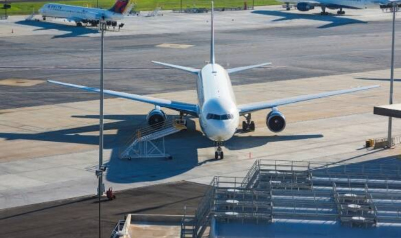 Horrifying Mishap: Airport Employee Dies After Being Pulled Into Plane Engine in the United States - Asiana Times