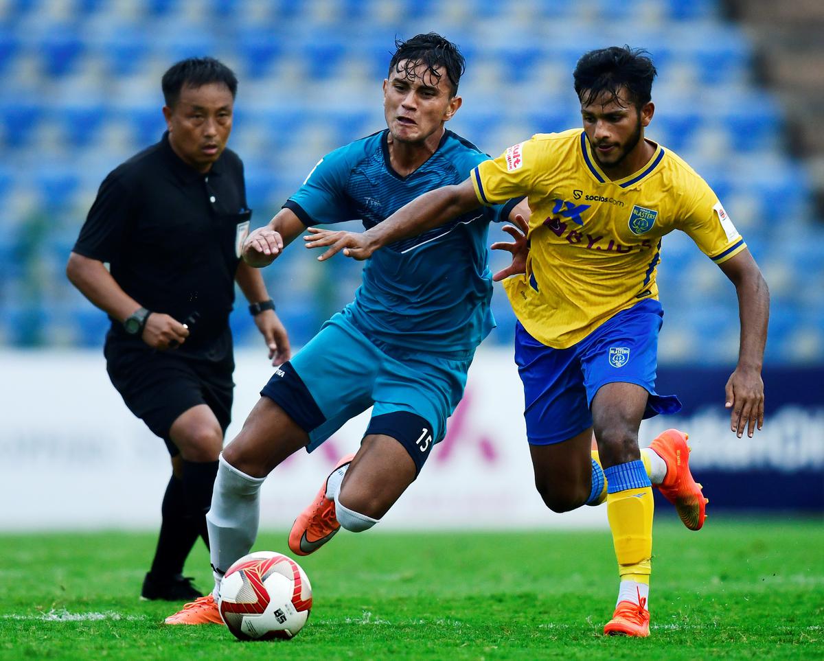 Kerala Blasters defeated Army Green 2-0 to advance to the Durand Cup quarter-finals
