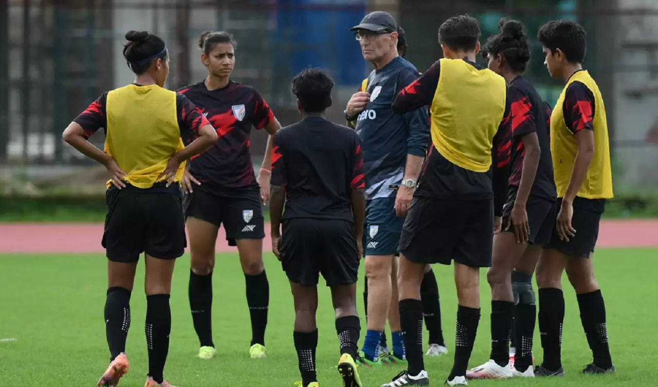 U17 Women’s Football coach announces 33 players for FIFA World Cup  - Asiana Times