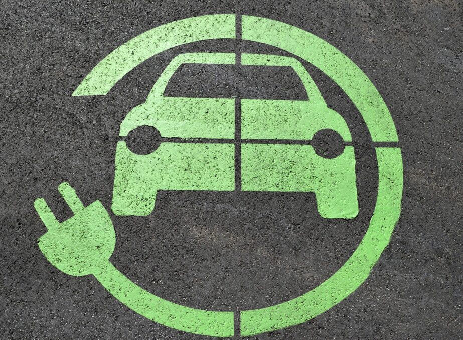 Delhi- EV charging points in 42 new areas - Asiana Times