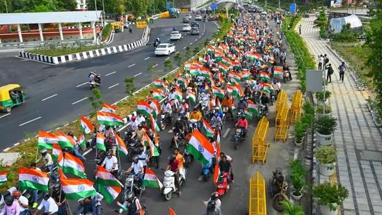 Har Ghar Tiranga' bike rally  png.