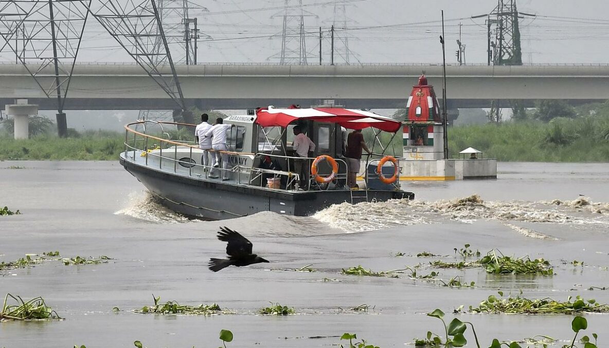 Devastating 45-Year High: Yamuna Floods Delhi, Sparks Alert. - Asiana Times