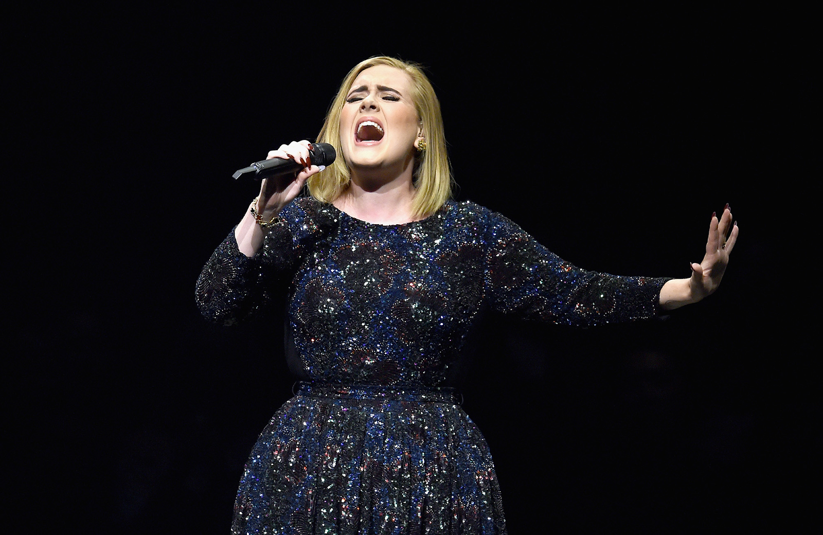 Jock Itch: Adele Discloses Unusual Diagnosis - Asiana Times