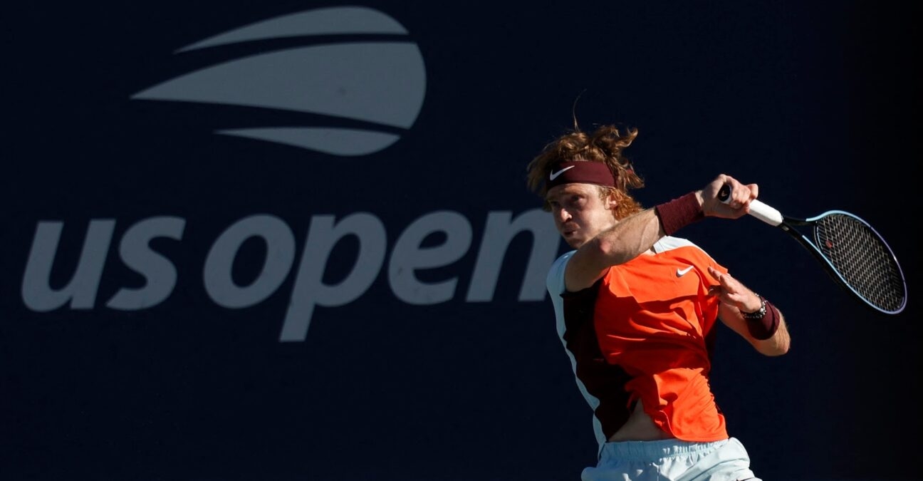 Andrey Rublev beats Denis Shapovalov in a 5-set classic