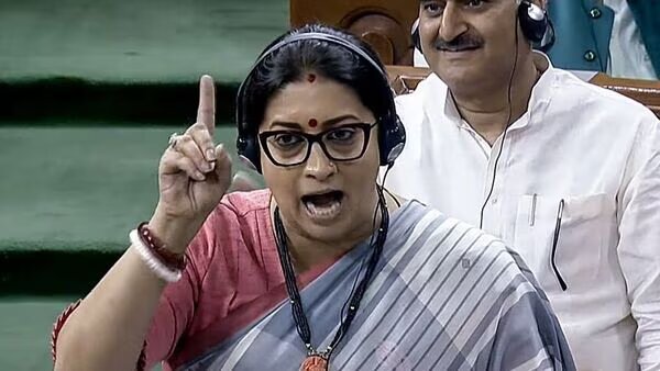 No-confidence motion; Smriti Irani hits back at Rahul - Asiana Times