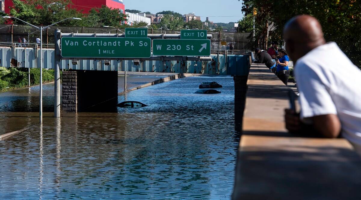 New York floods heavily