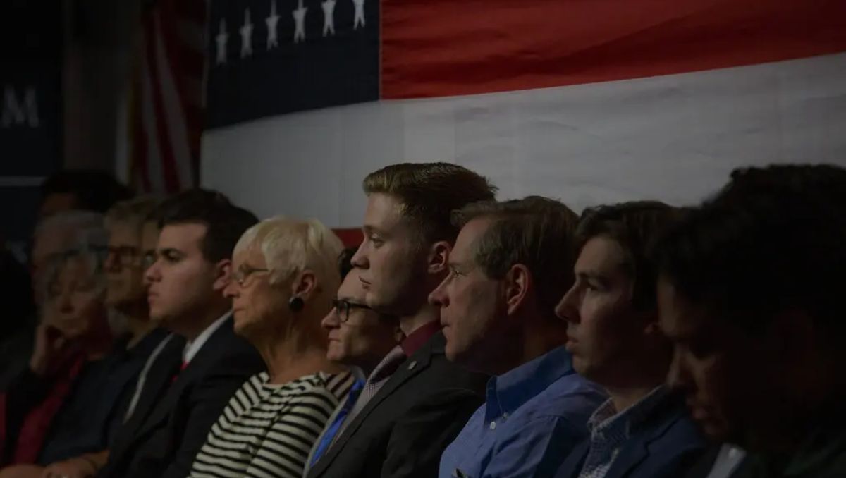 Crowd at New Hampshire